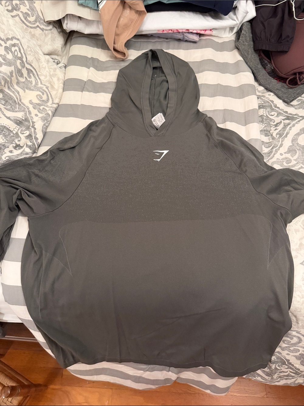 Gymshark Men's Hooded Shirt in Charcoal Gray
